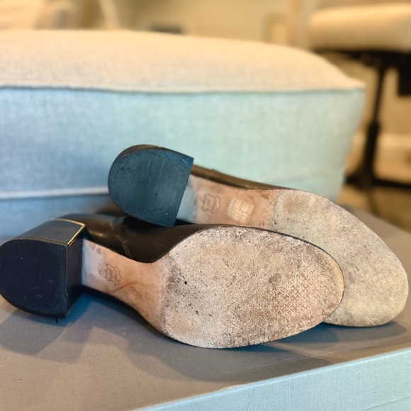 Tory Burch Sophia Bootie 9.5 Black Leather Gold Hardware Rare - Picture 8 of 11